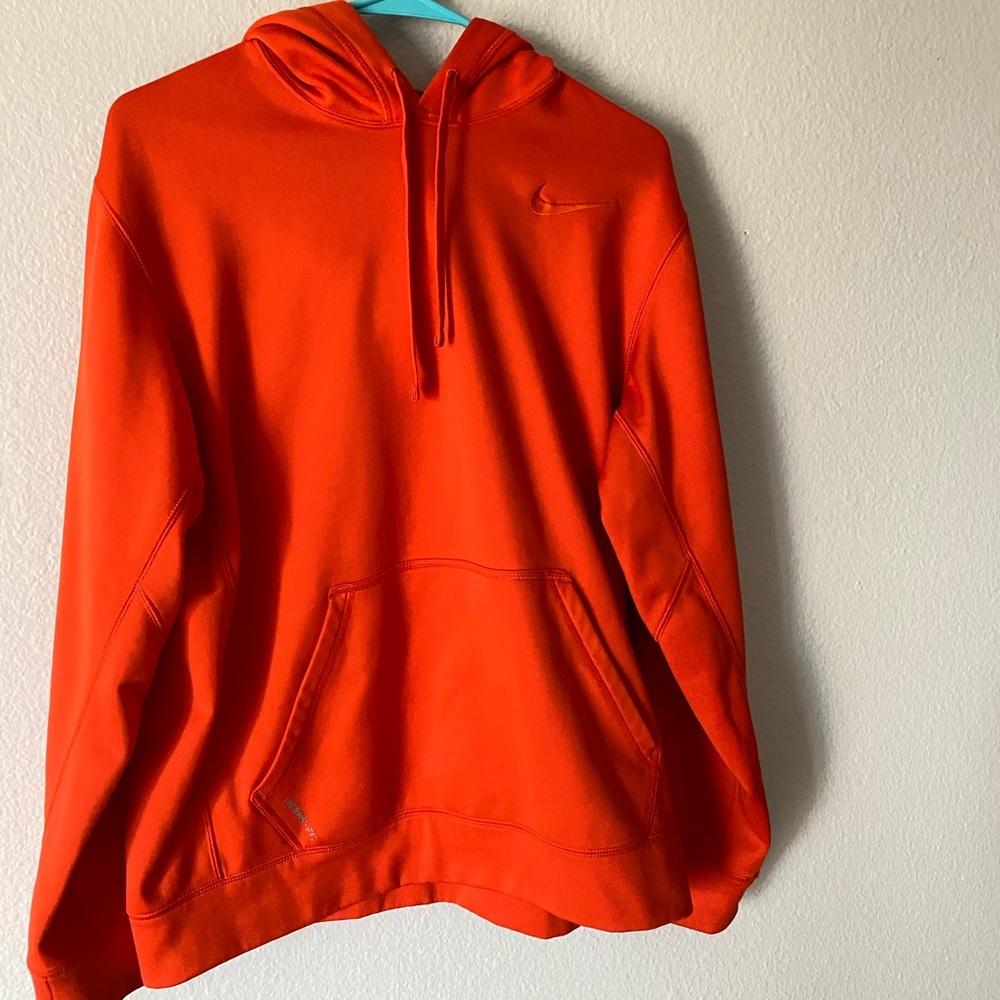 5/$25 Nike Hoodie